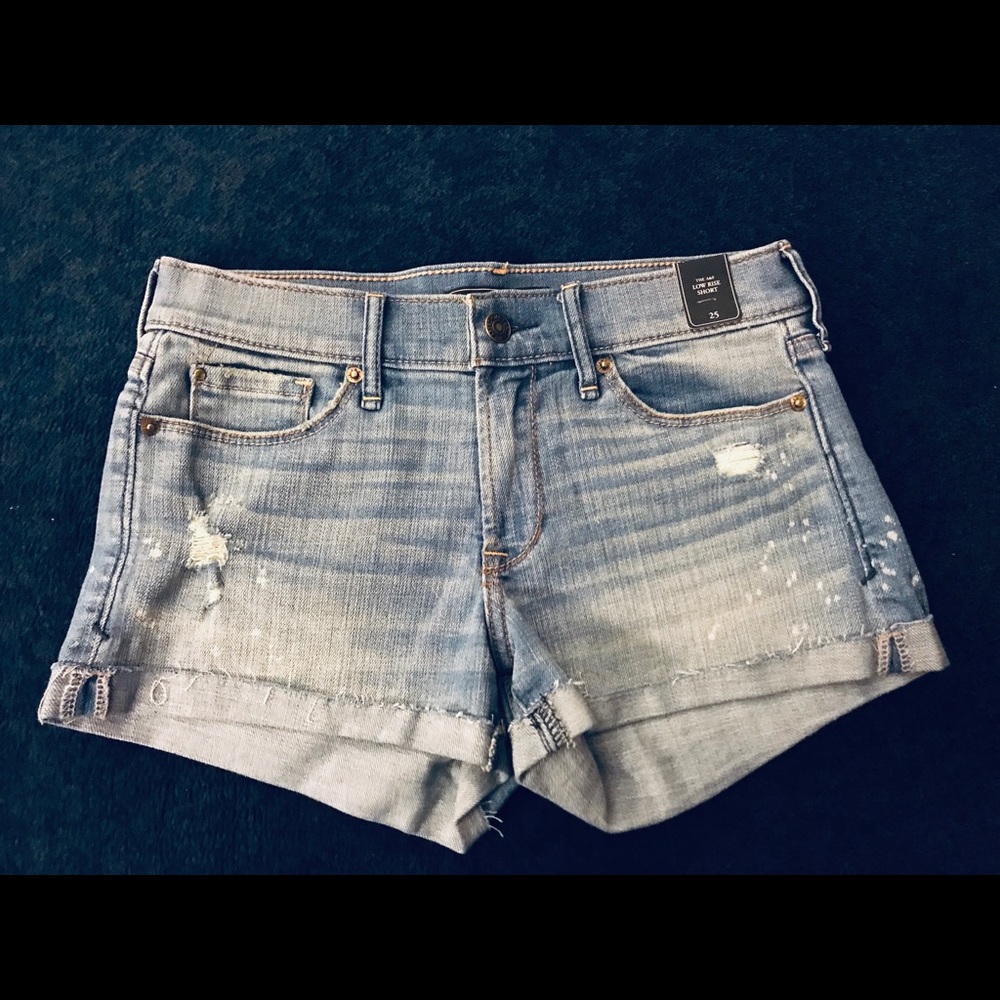 Abercrombie & Fitch Jean Shorts- Low Rise NWT